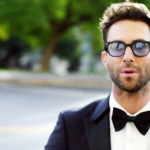 Maroon 5 – Sugar (Official Music Video)